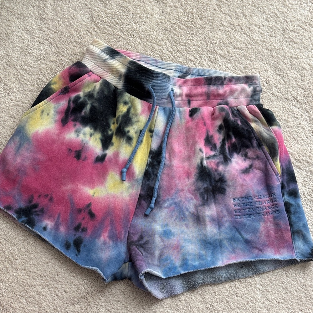 Vitality Be The Change Women's Shorts